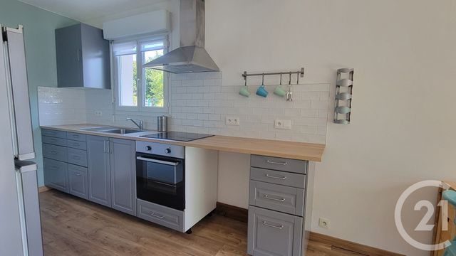 Appartement F2 &agrave; louer - 2 pi&egrave;ces - 45,04 m2 - Ares - 33 - AQUITAINE