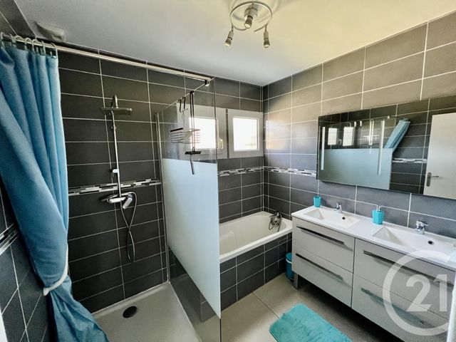 Maison à vendre - 4 pièces - 79,20 m2 - Ares - 33 - AQUITAINE