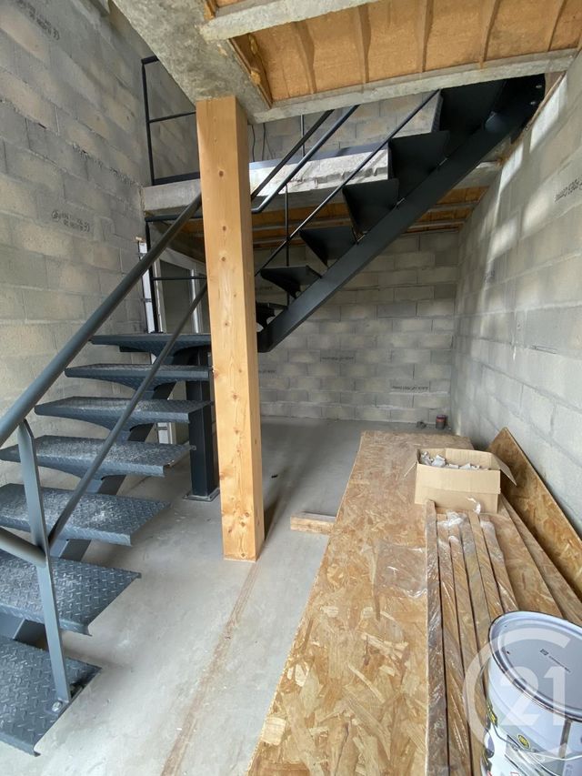 Appartement Local à louer - 1 pièce - 140 m2 - Andernos Les Bains - 33 - AQUITAINE