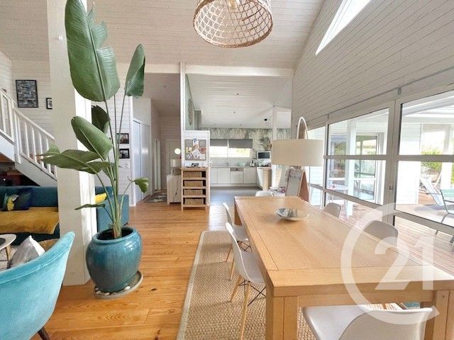 Maison &agrave; vendre - 6 pi&egrave;ces - 184 m2 - Ares - 33 - AQUITAINE