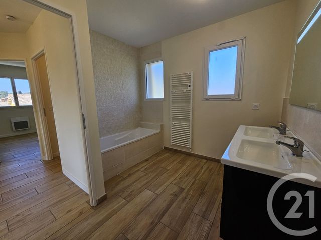 Maison &agrave; louer - 5 pi&egrave;ces - 99,66 m2 - Lanton - 33 - AQUITAINE