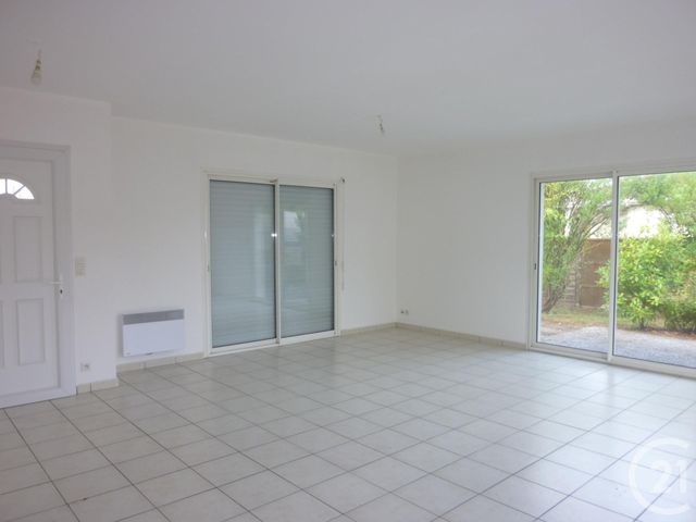 Maison &agrave; louer - 4 pi&egrave;ces - 89,38 m2 - Ares - 33 - AQUITAINE