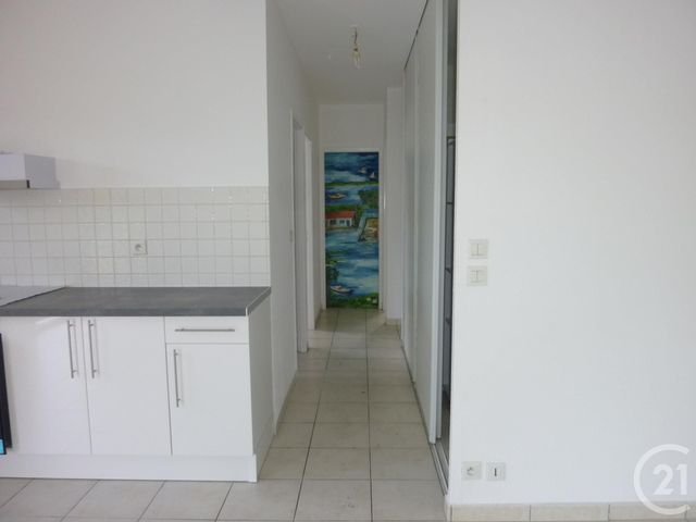 Maison &agrave; louer - 4 pi&egrave;ces - 89,38 m2 - Ares - 33 - AQUITAINE