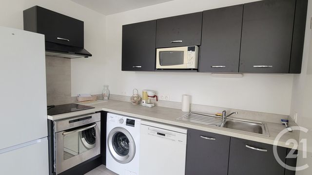 Appartement T3 &agrave; louer - 3 pi&egrave;ces - 59,72 m2 - Andernos Les Bains - 33 - AQUITAINE