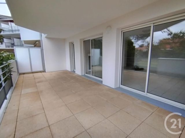 Appartement T3 &agrave; louer - 3 pi&egrave;ces - 67,79 m2 - Andernos Les Bains - 33 - AQUITAINE