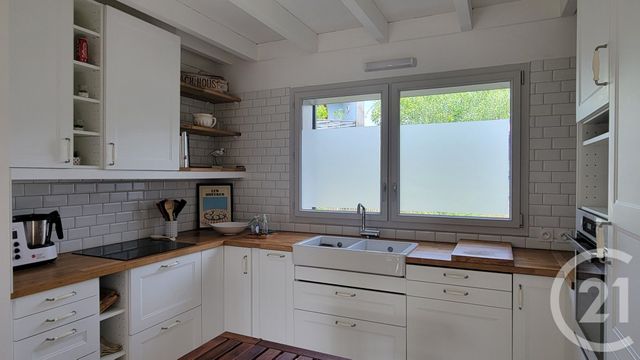 Maison &agrave; louer - 4 pi&egrave;ces - 82,08 m2 - Andernos Les Bains - 33 - AQUITAINE