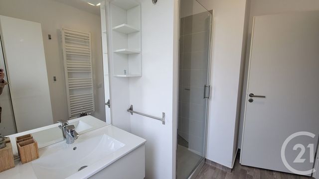 Maison &agrave; louer - 4 pi&egrave;ces - 82,08 m2 - Andernos Les Bains - 33 - AQUITAINE