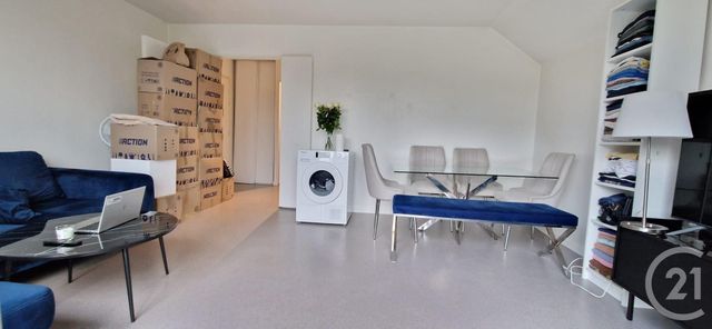 Appartement T2 &agrave; louer - 2 pi&egrave;ces - 47,56 m2 - Roissy En France - 95 - ILE-DE-FRANCE