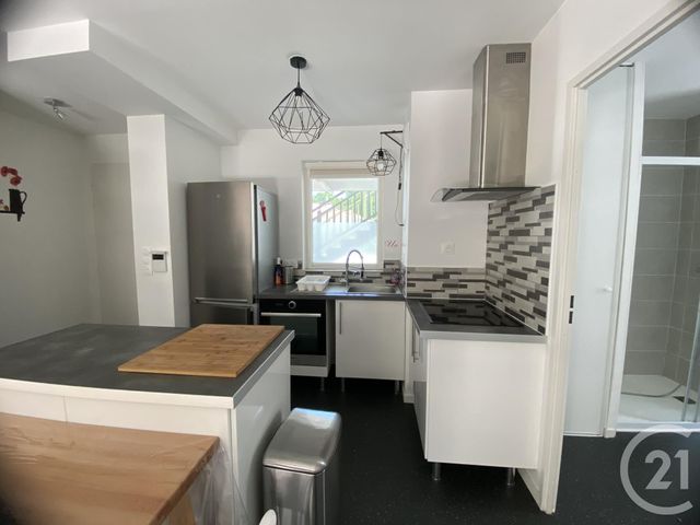 Appartement T2 &agrave; louer - 2 pi&egrave;ces - 43 m2 - Andernos Les Bains - 33 - AQUITAINE