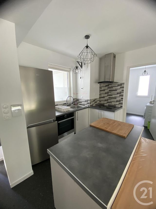 Appartement T2 &agrave; louer - 2 pi&egrave;ces - 43 m2 - Andernos Les Bains - 33 - AQUITAINE