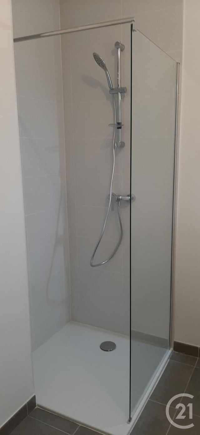 Appartement T2 &agrave; louer - 2 pi&egrave;ces - 44,32 m2 - Andernos Les Bains - 33 - AQUITAINE