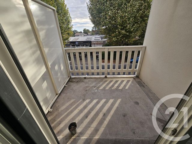 Appartement T2 &agrave; louer - 2 pi&egrave;ces - 44,32 m2 - Andernos Les Bains - 33 - AQUITAINE
