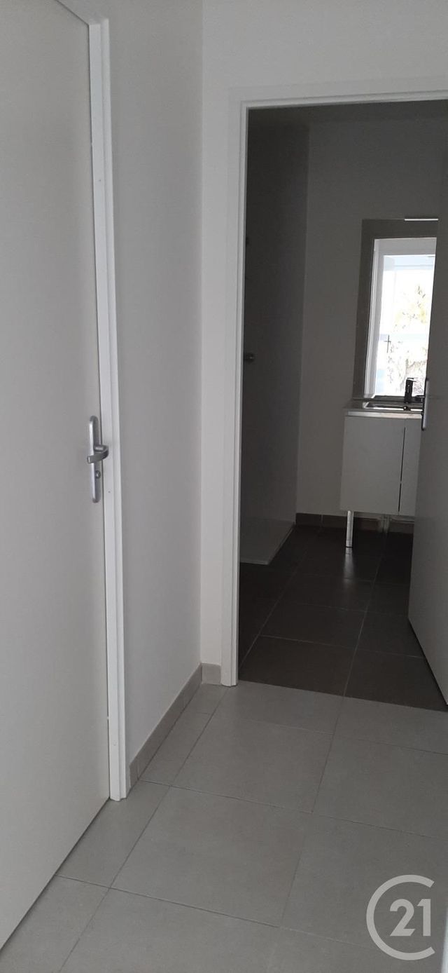Appartement T2 &agrave; louer - 2 pi&egrave;ces - 44,32 m2 - Andernos Les Bains - 33 - AQUITAINE