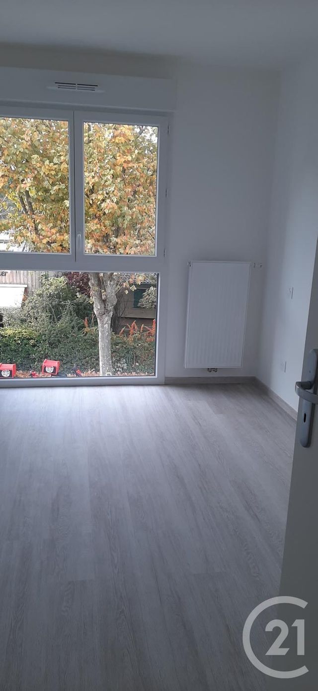Appartement T2 &agrave; louer - 2 pi&egrave;ces - 44,32 m2 - Andernos Les Bains - 33 - AQUITAINE