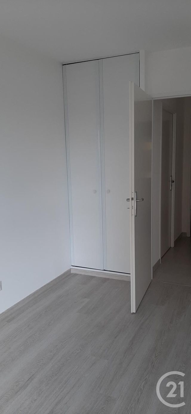 Appartement T2 &agrave; louer - 2 pi&egrave;ces - 44,32 m2 - Andernos Les Bains - 33 - AQUITAINE