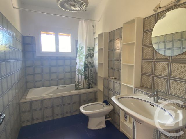 Maison &agrave; louer - 4 pi&egrave;ces - 78 m2 - Lanton - 33 - AQUITAINE