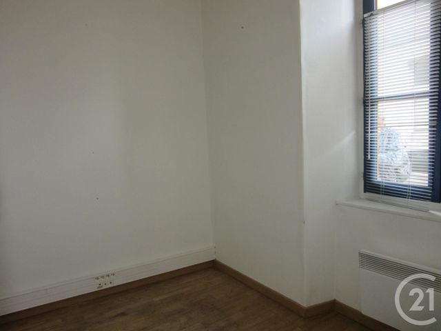 Appartement Local à louer - 1 pièce - 35 m2 - Dax - 40 - AQUITAINE