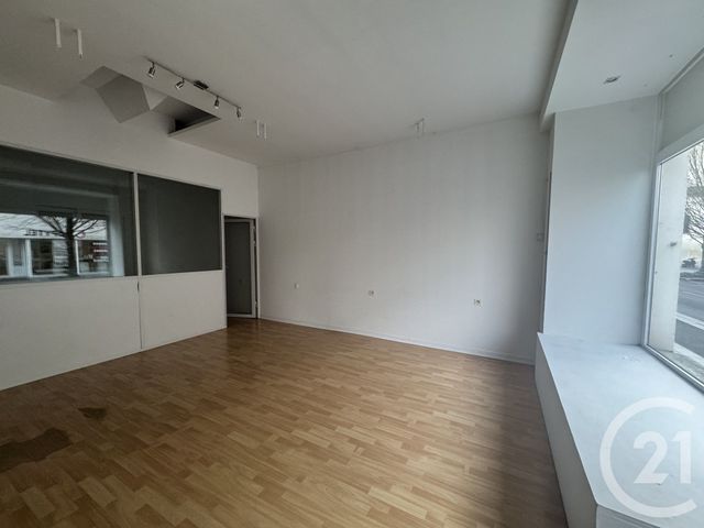 Appartement Local à louer - 1 pièce - 41 m2 - Dax - 40 - AQUITAINE