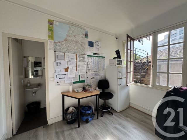 Local commercial à louer - 27.0 m2 - 40 - Landes