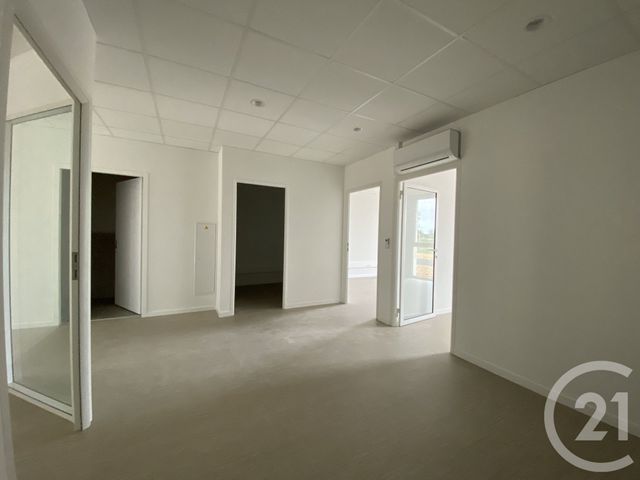 Appartement Local &agrave; louer - 3 pi&egrave;ces - 75 m2 - St Geours De Maremne - 40 - AQUITAINE