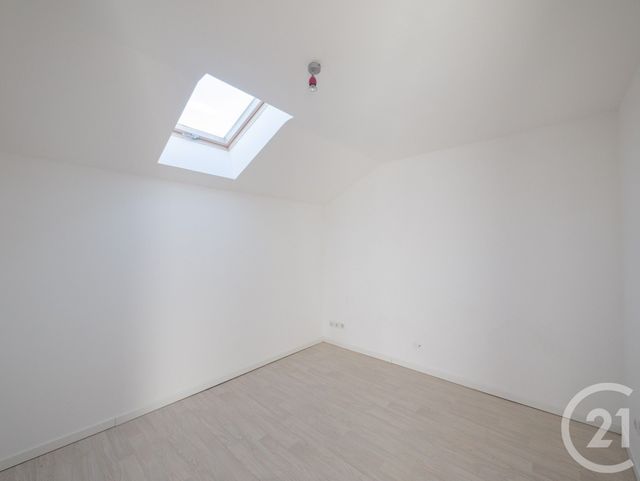 Appartement F3 &agrave; louer - 3 pi&egrave;ces - 60,82 m2 - Dax - 40 - AQUITAINE