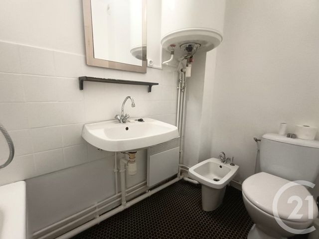 Appartement Studio à louer - 1 pièce - 27 m2 - Dax - 40 - AQUITAINE