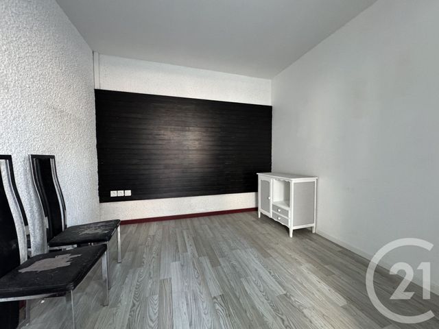 Appartement Local à louer - 2 pièces - 39 m2 - Dax - 40 - AQUITAINE