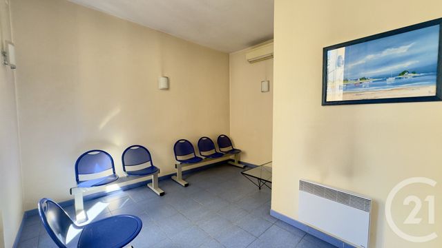 Appartement Local &agrave; louer - 4 pi&egrave;ces - 64,30 m2 - Dax - 40 - AQUITAINE