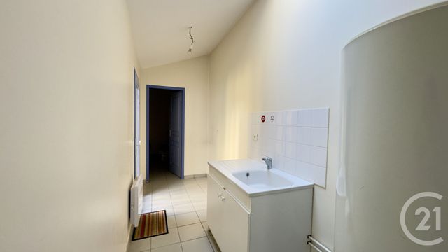 Appartement Local &agrave; louer - 4 pi&egrave;ces - 64,30 m2 - Dax - 40 - AQUITAINE