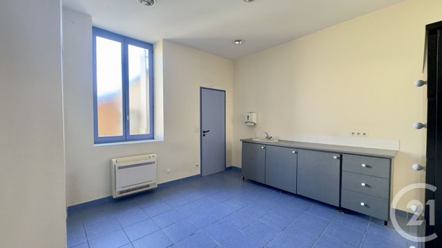 Bureaux à louer - 64.3 m2 - 40 - Landes