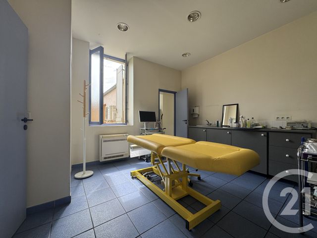 Bureaux à louer - 64.3 m2 - 40 - Landes