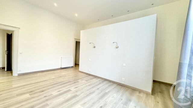 Appartement F3 à louer - 3 pièces - 120,56 m2 - Dax - 40 - AQUITAINE