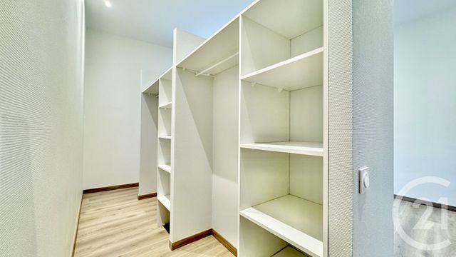 Appartement F3 à louer - 3 pièces - 120,56 m2 - Dax - 40 - AQUITAINE