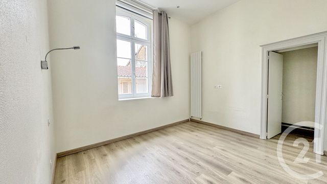 Appartement F3 à louer - 3 pièces - 120,56 m2 - Dax - 40 - AQUITAINE