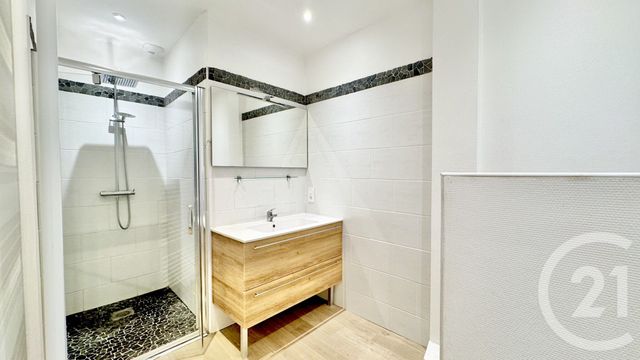 Appartement F3 à louer - 3 pièces - 120,56 m2 - Dax - 40 - AQUITAINE