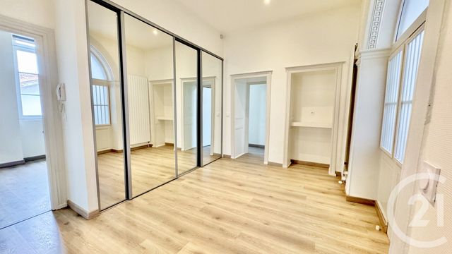 Appartement F3 à louer - 3 pièces - 120,56 m2 - Dax - 40 - AQUITAINE