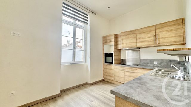 Appartement F3 à louer - 3 pièces - 120,56 m2 - Dax - 40 - AQUITAINE