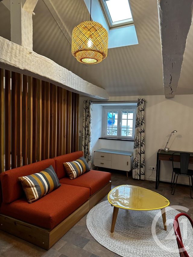 Appartement F1 bis &agrave; louer - 2 pi&egrave;ces - 30,42 m2 - Dax - 40 - AQUITAINE