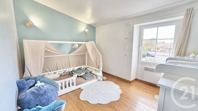 Maison &agrave; louer - 7 pi&egrave;ces - 221,75 m2 - Poyartin - 40 - AQUITAINE