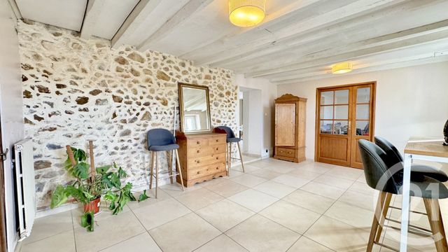 Maison &agrave; louer - 7 pi&egrave;ces - 221,75 m2 - Poyartin - 40 - AQUITAINE