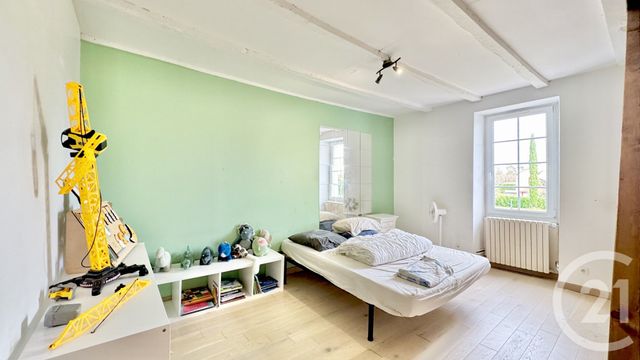 Maison &agrave; louer - 7 pi&egrave;ces - 221,75 m2 - Poyartin - 40 - AQUITAINE