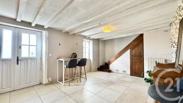 Maison &agrave; louer - 7 pi&egrave;ces - 221,75 m2 - Poyartin - 40 - AQUITAINE