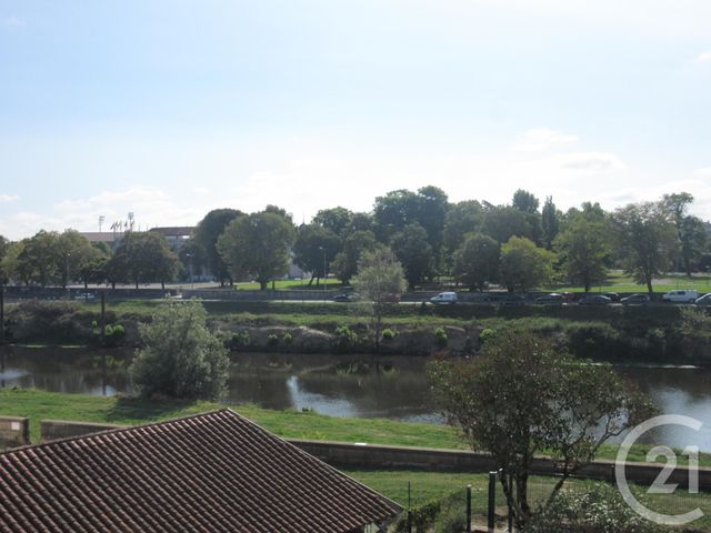 Appartement Studio à louer - 1 pièce - 28,51 m2 - Dax - 40 - AQUITAINE