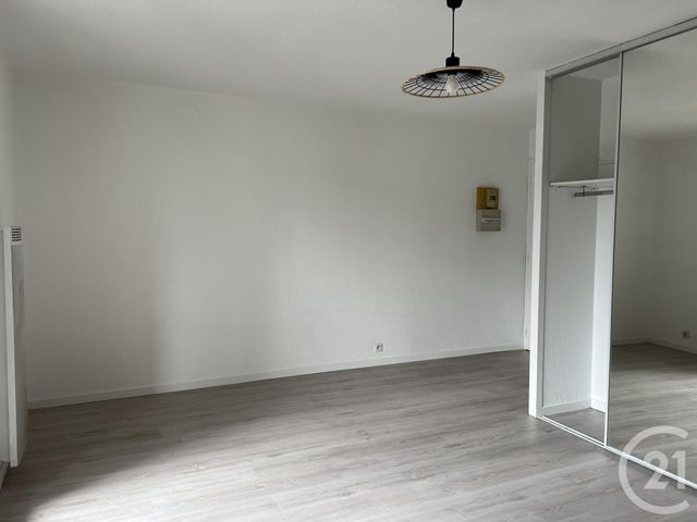 Appartement Studio à louer - 1 pièce - 24,21 m2 - Dax - 40 - AQUITAINE