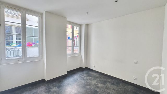 Appartement &agrave; louer - 2 pi&egrave;ces - 27 m2 - Dax - 40 - AQUITAINE