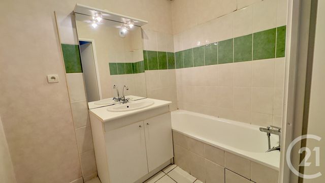 Appartement F2 &agrave; louer - 2 pi&egrave;ces - 47,26 m2 - St Paul Les Dax - 40 - AQUITAINE