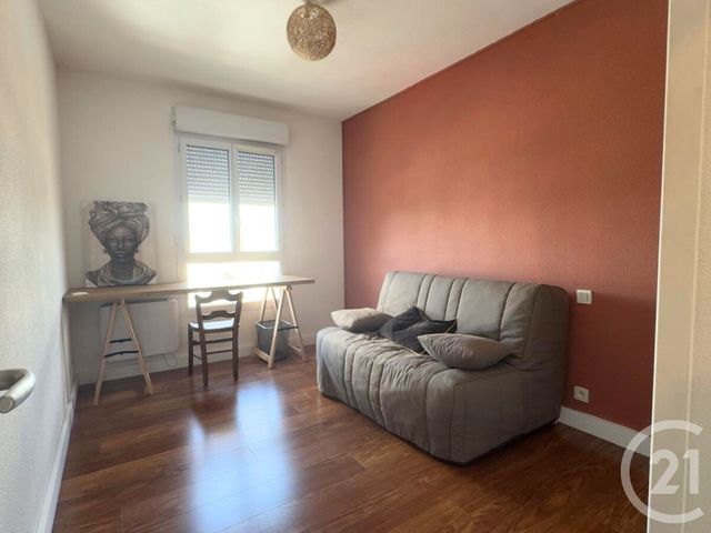 Appartement F3 &agrave; louer - 3 pi&egrave;ces - 59,20 m2 - Dax - 40 - AQUITAINE