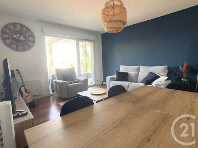Appartement F3 &agrave; louer - 3 pi&egrave;ces - 59,20 m2 - Dax - 40 - AQUITAINE