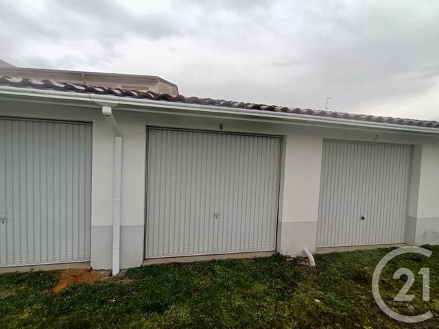 Parking &agrave; louer - 17 m2 - Dax - 40 - AQUITAINE