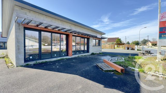 Local commercial à louer - 87.64 m2 - 40 - Landes